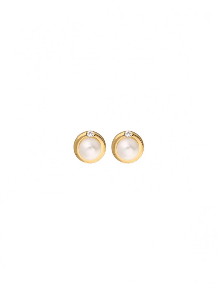 Gold Plated Stud decorated with Cultured Pearl