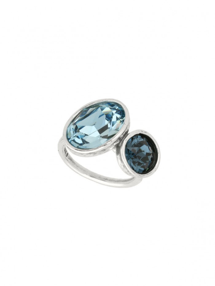 925 Sterling Silver Delicate Ring adorned with Blue and Sky Blue Man made Swarovski Crystal